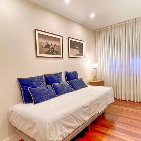 River Deluxe Con Garaje Gratis Bilbao Bagian luar foto