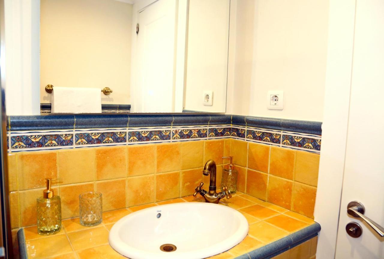 River Deluxe Con Garaje Gratis Bilbao Bagian luar foto