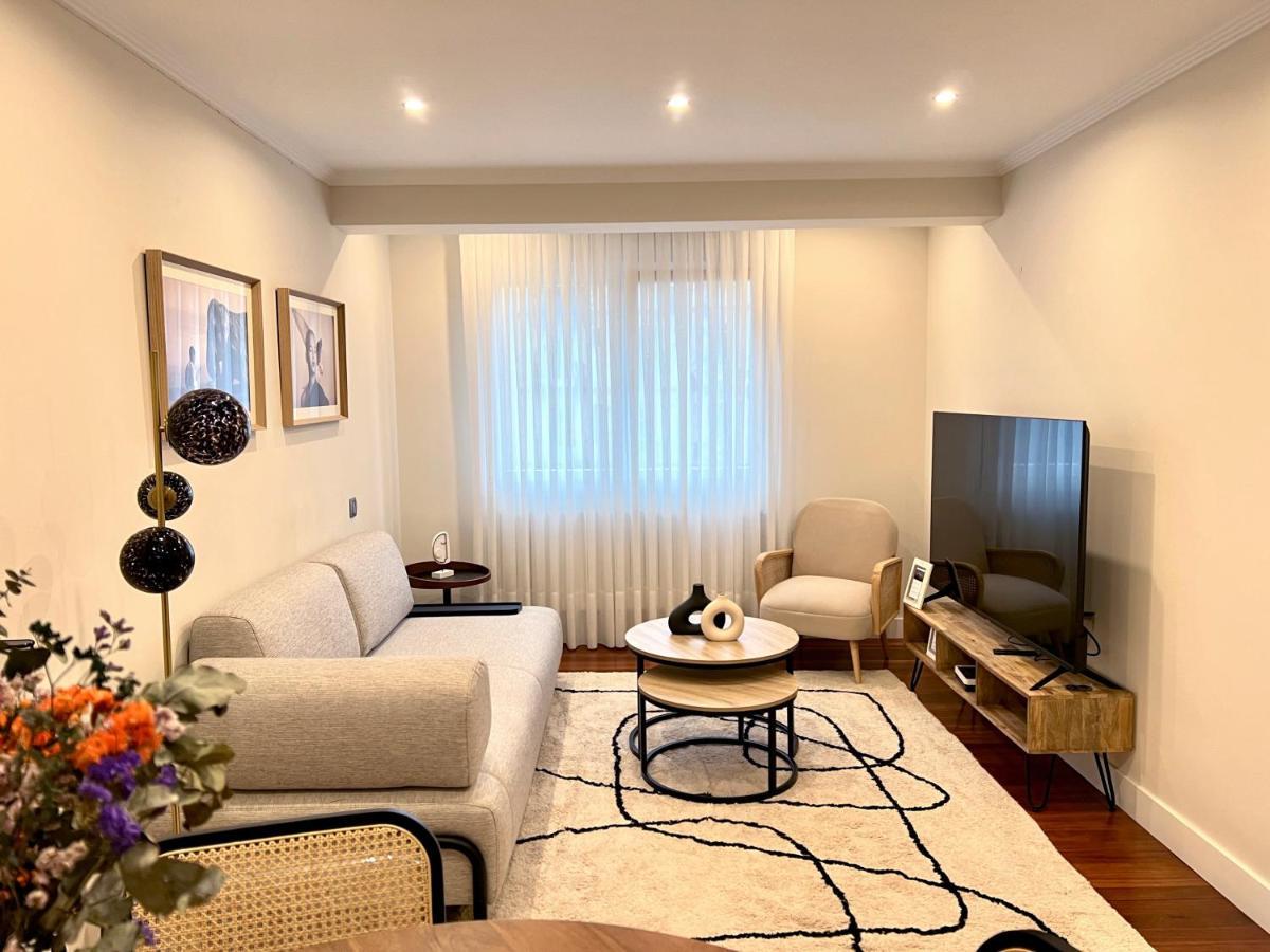 River Deluxe Con Garaje Gratis Bilbao Bagian luar foto