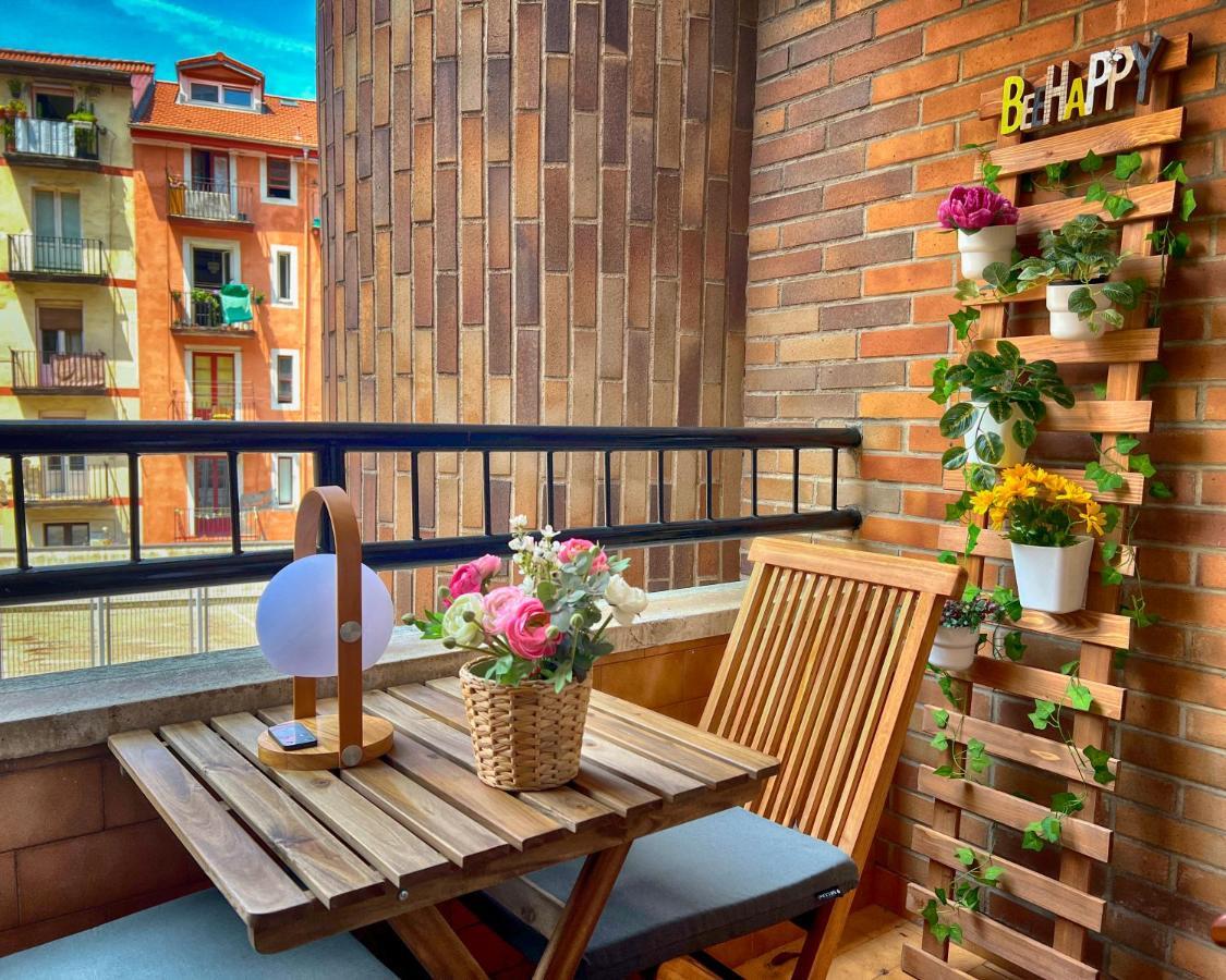 River Deluxe Con Garaje Gratis Bilbao Bagian luar foto