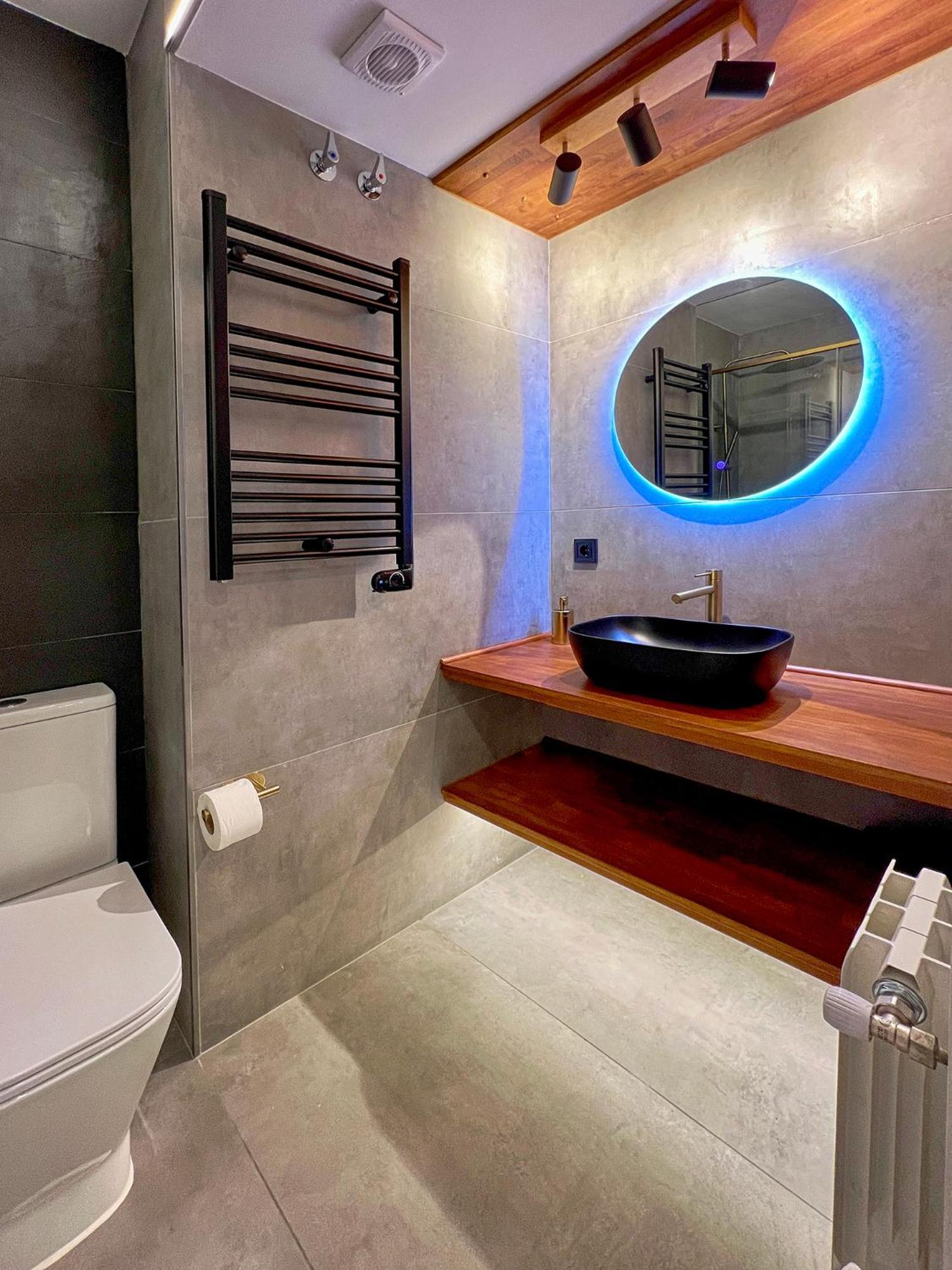 River Deluxe Con Garaje Gratis Bilbao Bagian luar foto