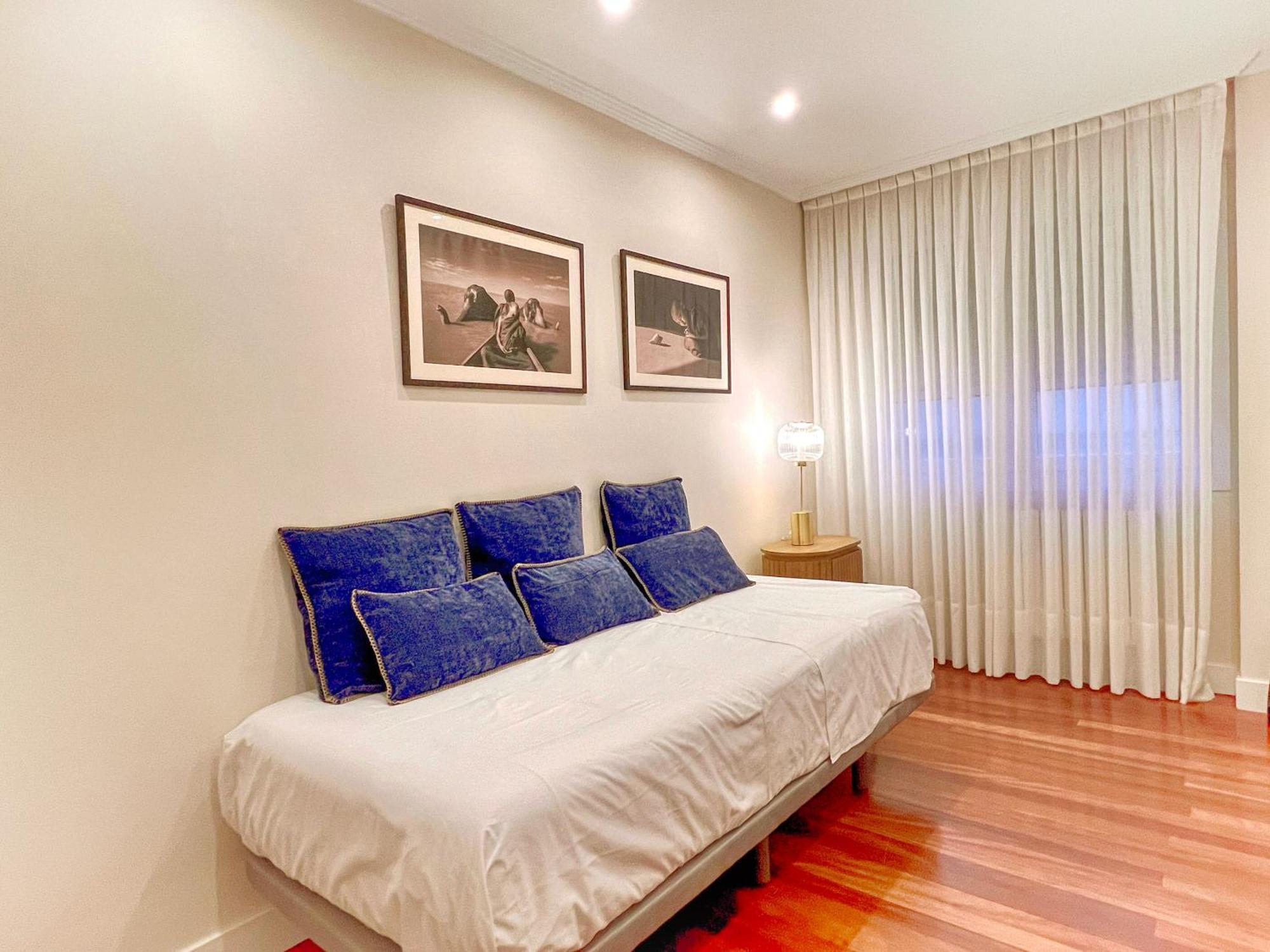 River Deluxe Con Garaje Gratis Bilbao Bagian luar foto